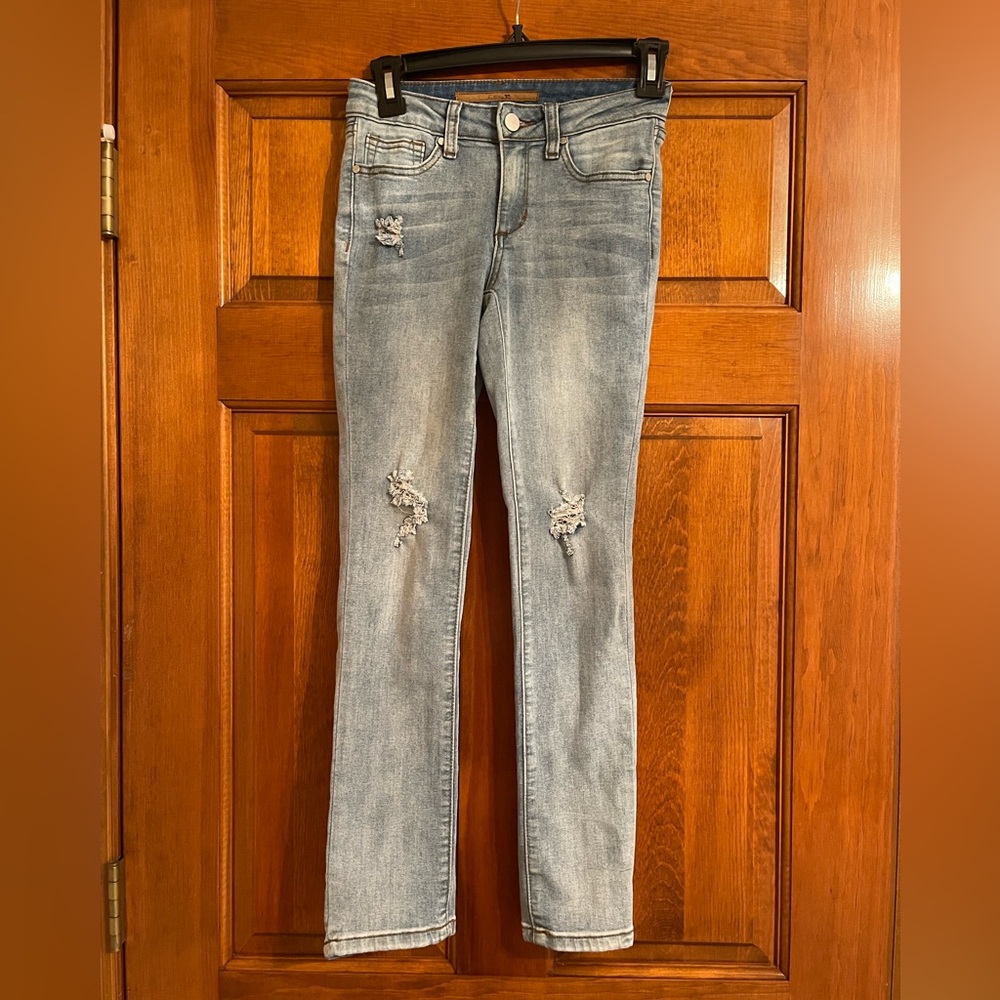 Joe’s youth skinny jeans. EUC